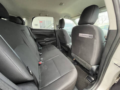 2015 Mitsubishi Outlander Sport ES
