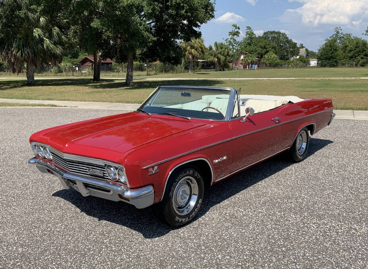 1966 Chevrolet Impala 1