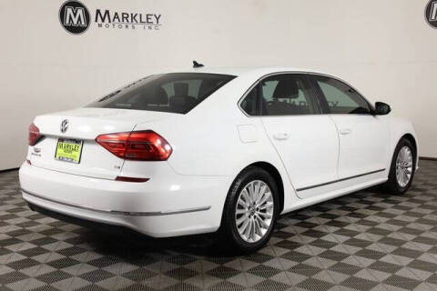 2016 Volkswagen Passat