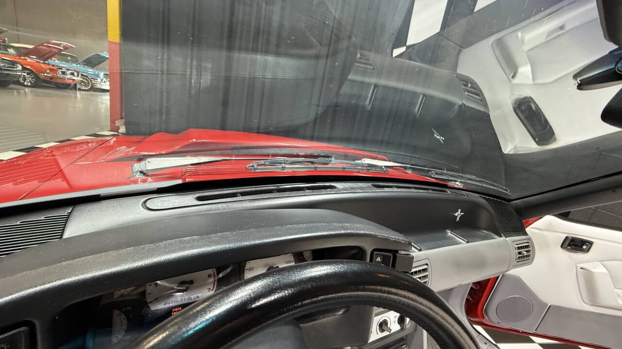 1993 Ford Mustang 51