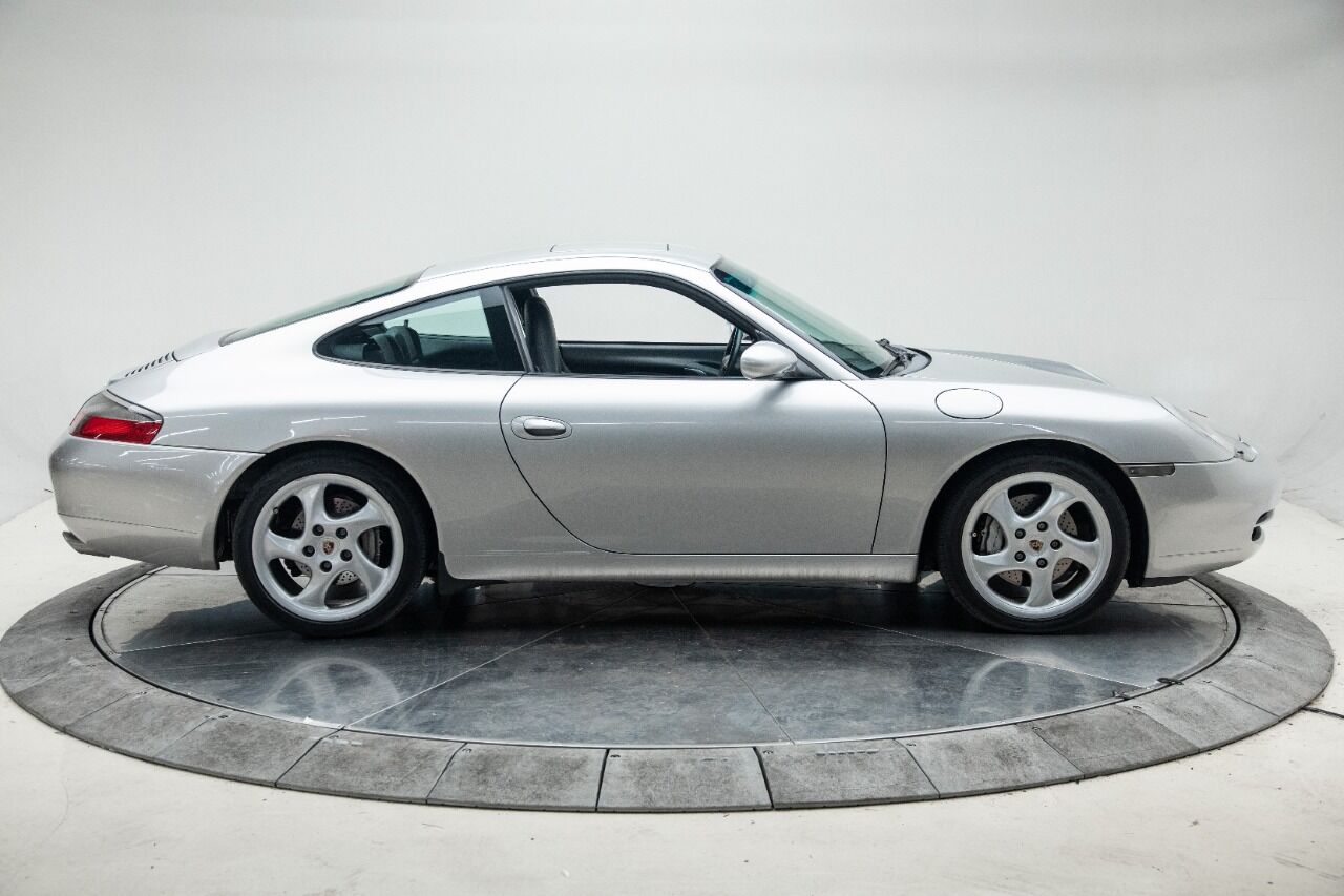 2001 Porsche 911 2
