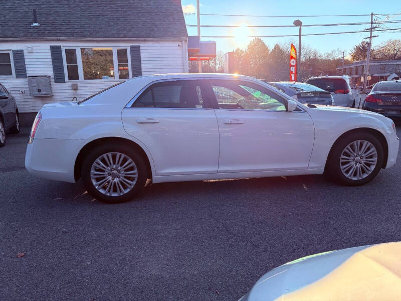 2013 Chrysler 300