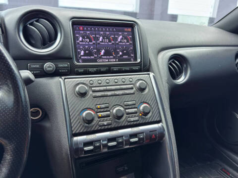 2013 Nissan GT-R Premium