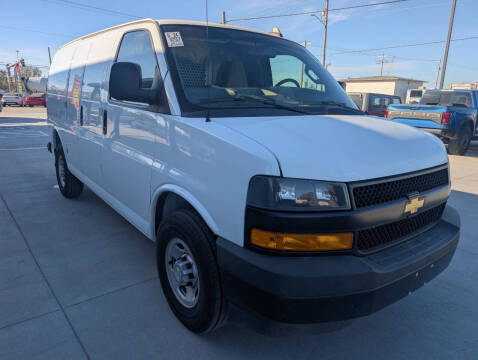 2021 Chevrolet Express 2500
