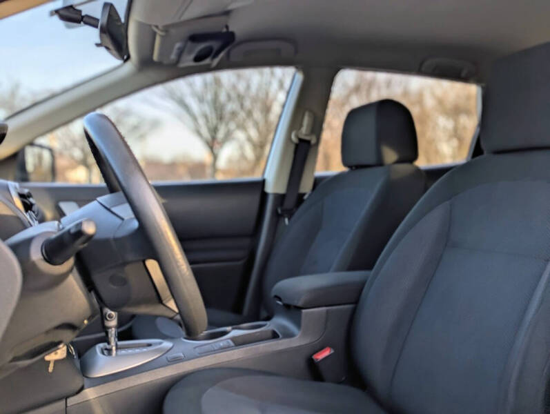 2015 Nissan Rogue Select S