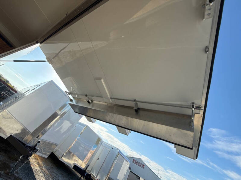 2026 Formula 8.5X24 ESCAPE