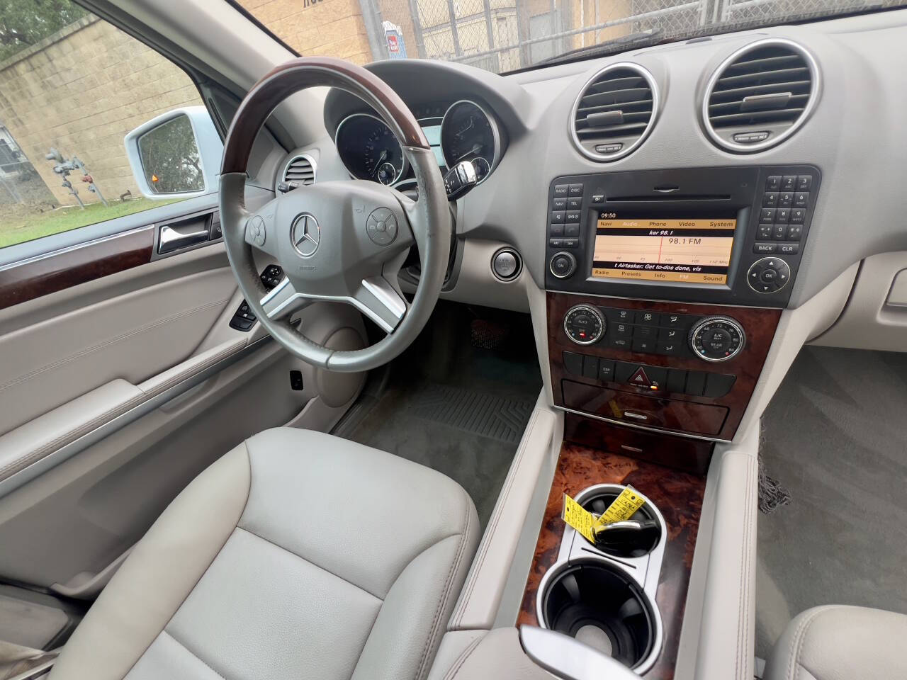 Used Car 2011 Mercedes-benz M-class  Ml 350 4dr Suv For Sale Under $10,000 In Austin, Texas