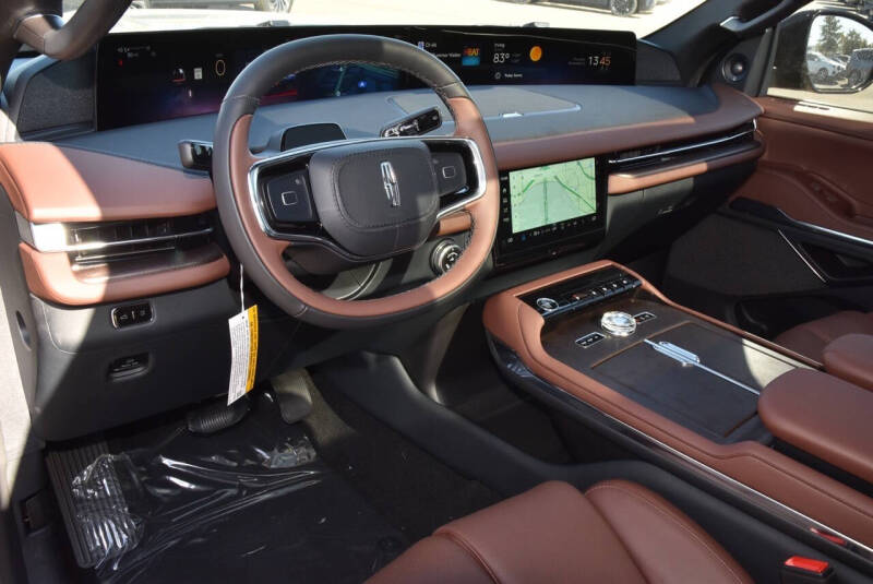 2025 Lincoln Navigator L Reserve