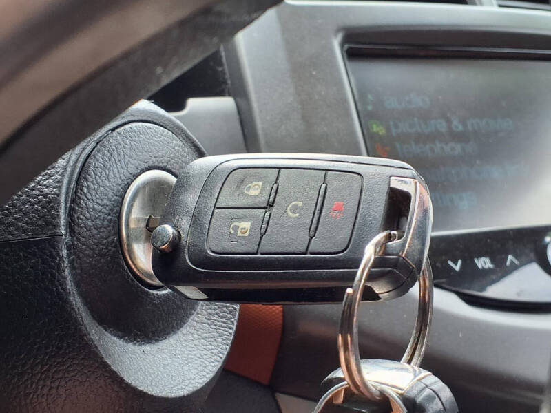 2013 Chevrolet Sonic LT Auto