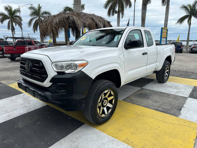 2018 Toyota Tacoma for sale at D&S Auto Sales, Inc in Melbourne FL