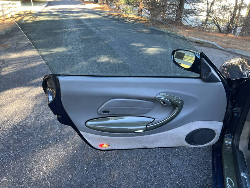 1999 Porsche 911 Carrera 4