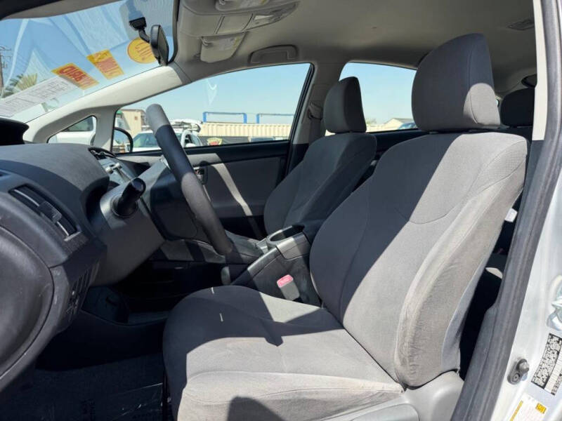 2013 Toyota Prius Two