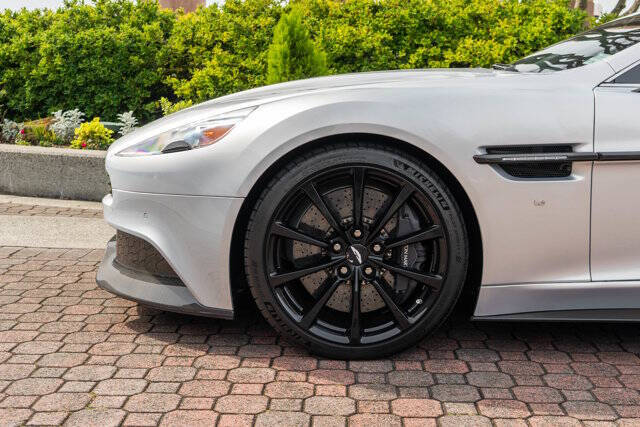 2016 Aston Martin Vanquish 7
