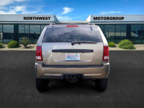 2005 Jeep Grand Cherokee Laredo