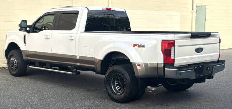 2018 Ford F-350 Super Duty Lariat