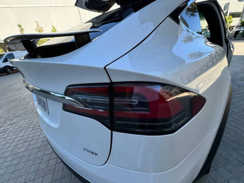 2019 Tesla Model X 75D