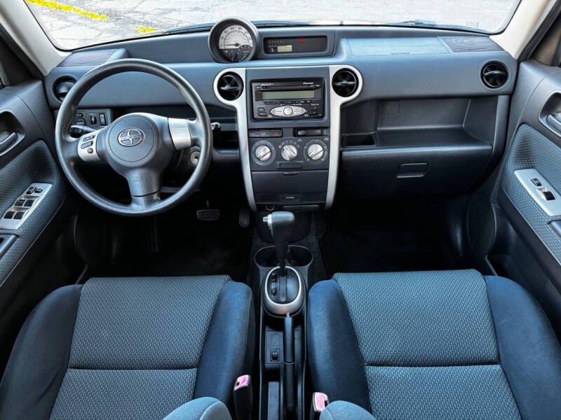 2006 Scion xB