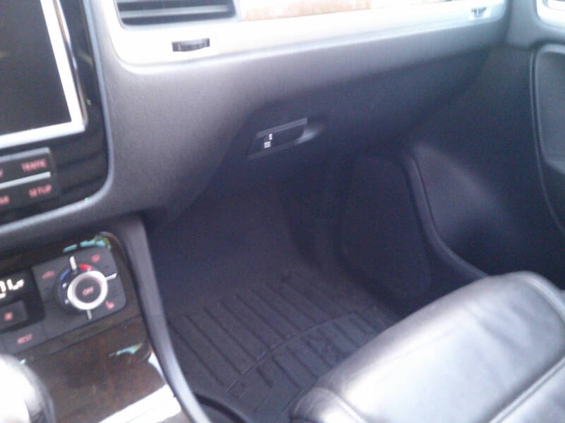 2014 Volkswagen Touareg TDI Sport