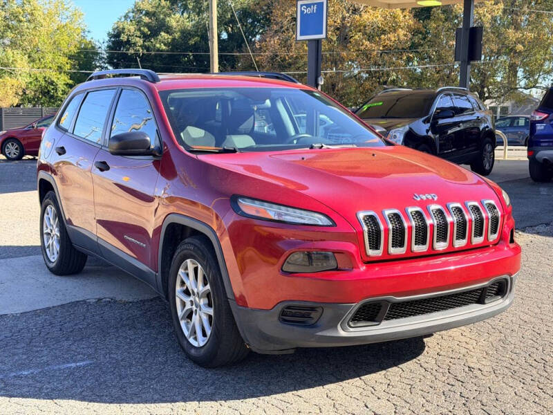 2016 Jeep Cherokee Sport