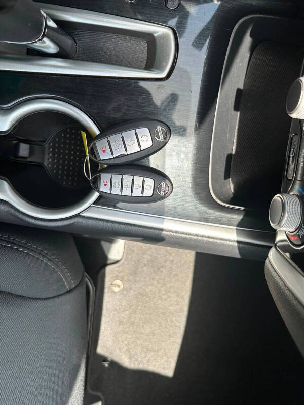2019 Nissan Pathfinder SV