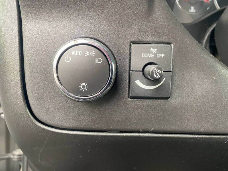 2017 Chevrolet Express LT 3500