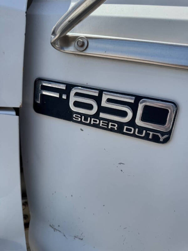 2000 Ford F-650 Super Duty