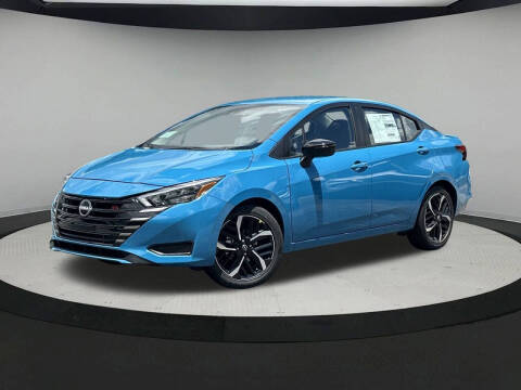 2025 Nissan Versa SR