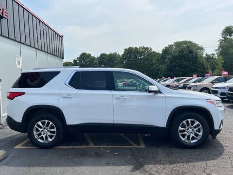 2018 Chevrolet Traverse LT Cloth