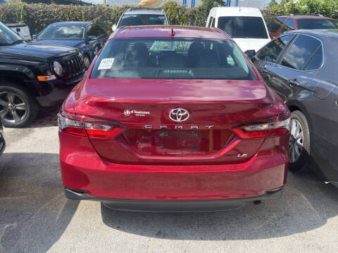 2022 Toyota Camry LE