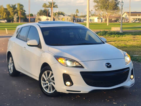 2013 Mazda MAZDA3 i Grand Touring