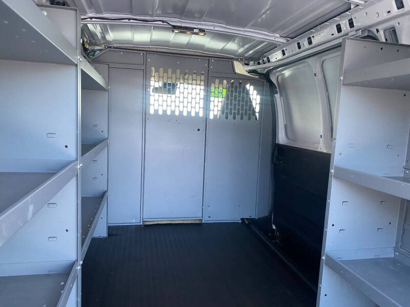 2020 Chevrolet Express 2500