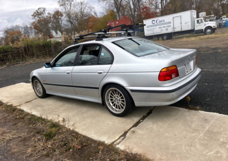 2000 BMW 5 Series 540i