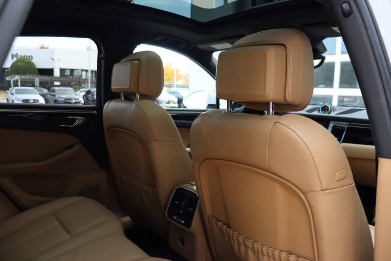 2017 Porsche Macan S