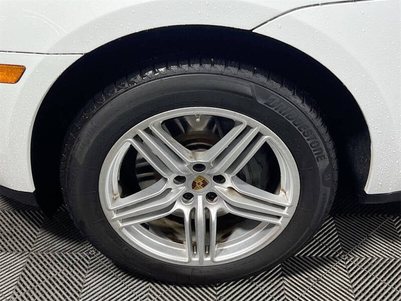 2020 Porsche Macan S