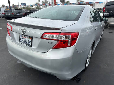 2014 Toyota Camry SE
