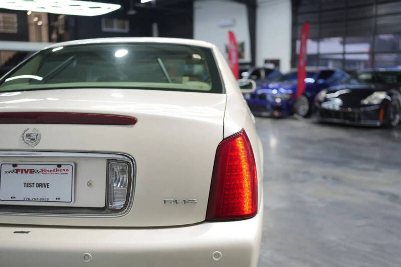 2003 Cadillac DeVille DHS