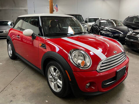 2013 MINI Hardtop for sale at 7 AUTO GROUP in Anaheim CA