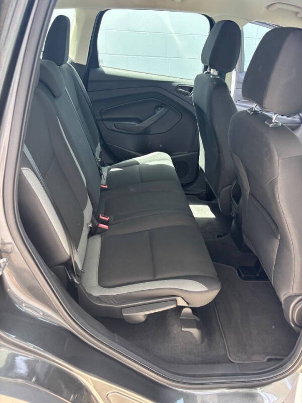 2015 Ford Escape S