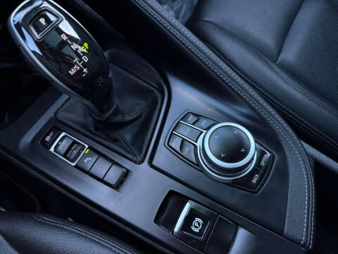 2022 BMW X1 sDrive28i