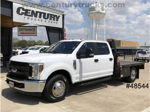 2019 Ford F-350 Super Duty for sale at CENTURY TRUCKS & VANS in Grand Prairie TX