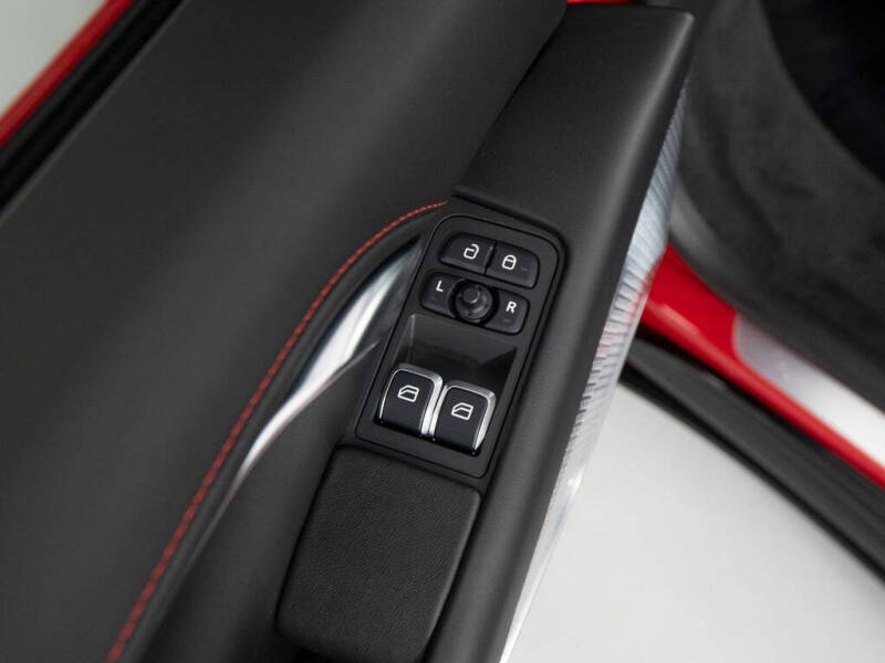 2026 Lotus Emira V6 SE