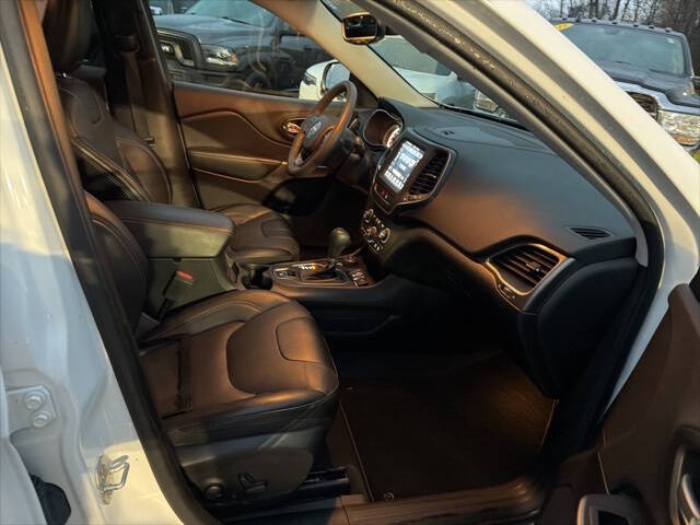 2022 Jeep Cherokee Latitude Lux