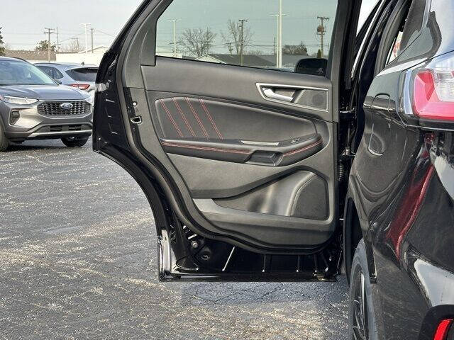 2024 Ford Edge ST-Line
