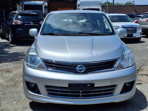 2012 Nissan Versa 1.8 SL
