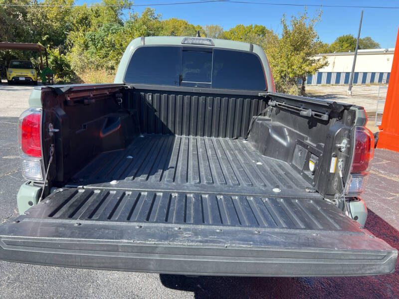 2022 Toyota Tacoma TRD Off-Road