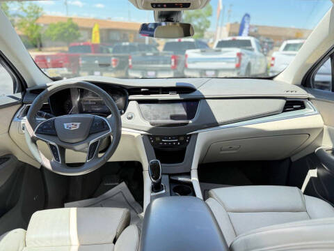 2017 Cadillac XT5 Premium Luxury
