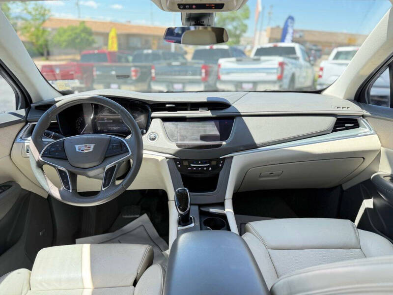 2017 Cadillac XT5 Premium Luxury