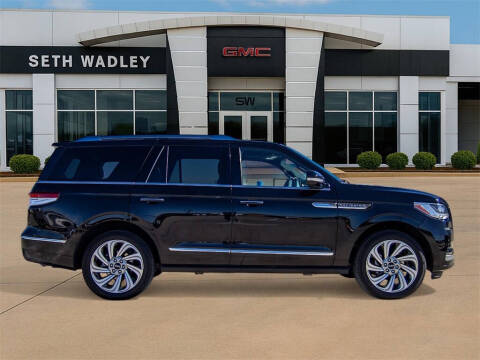 2024 Lincoln Navigator Premiere