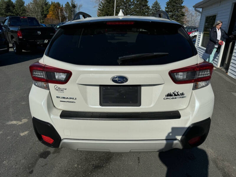 2022 Subaru Crosstrek Premium photo 3