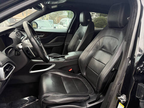 2017 Jaguar F-PACE S